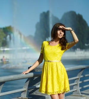 Kleid in gelb